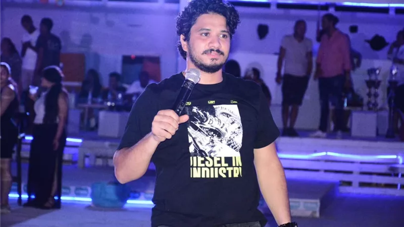 مصطفى حجاج يشعل حفلات الساحل الشمالي بحفل ضخم .. صور