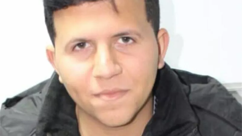 أربعة نوافذ