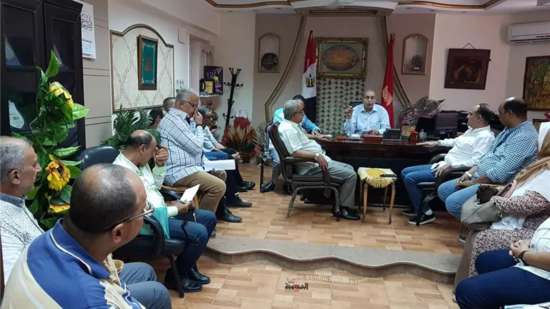وكيل الوزارة يعقد إجتماعا تمهيديا مع قيادات التعليم يستهدف إدارة خطة الأزمات والطوارئ