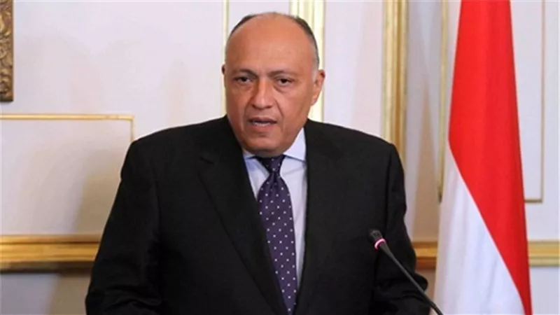 وزير الخارجية يجري اتصالاً هاتفياً مع نظيره الاسباني