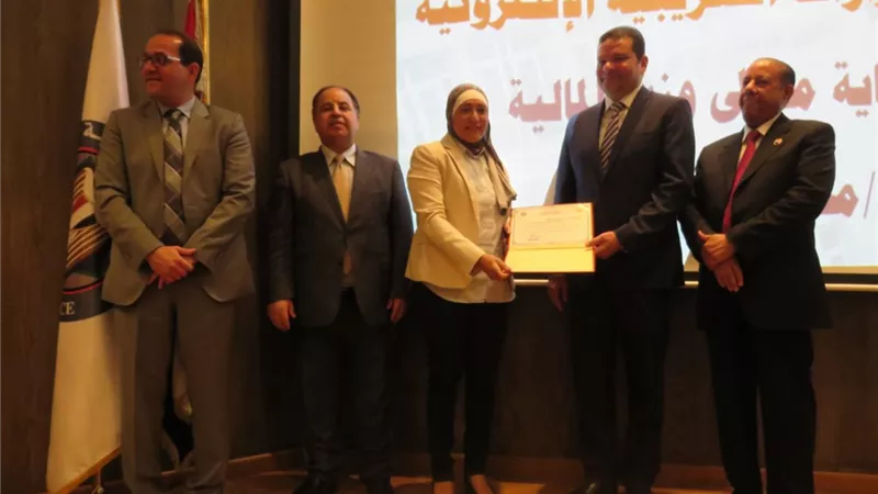 وزارة المالية تكرم قيادات الضرائب وممثلي أكبر ٢٠ مؤسسة سددت الضريبة