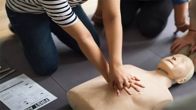 احذر .. 3 علامات مفاجئة للإصابة بنوبة قلبية