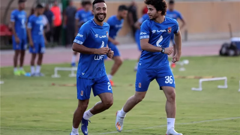 محمد محمود يبدأ تدريبات الكرة