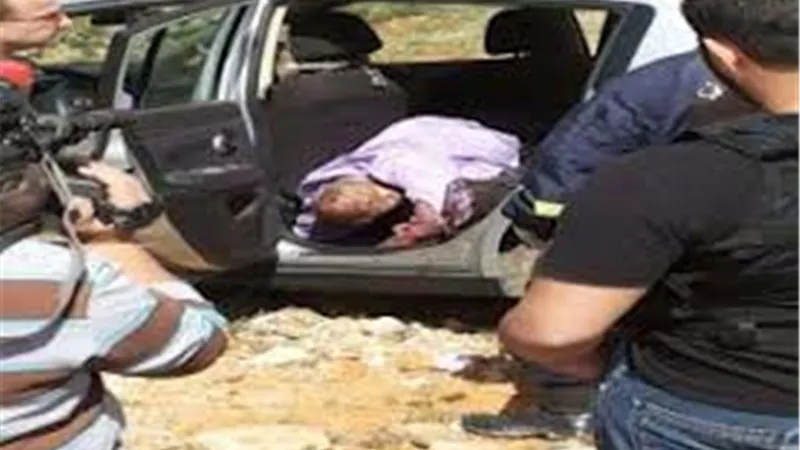 كشف غموض العثور على جثة مالك مصنع الملابس داخل سيارته