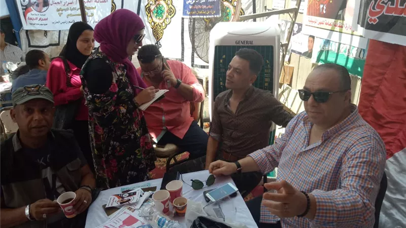 طارق الشيخ : 