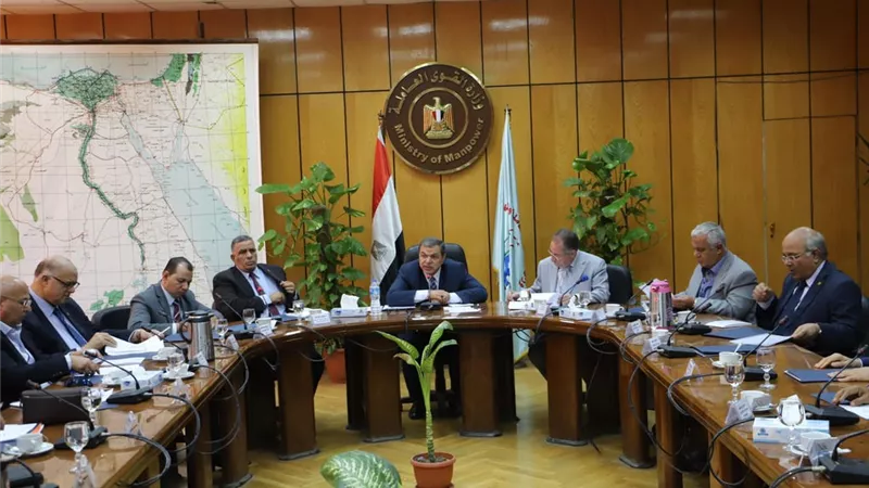 المجلس الأعلى للحوار المجتمعي : علاوة 10% من الأجر الأساسي بحد أدني 75 جنيها