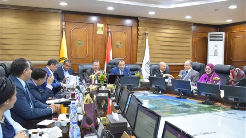 تعاون بين جامعة ونهضة بني سويف لتدريب الشباب