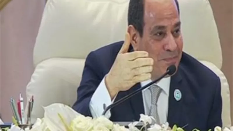 الرئيس لوزير الاتصالات عن عرض التحول الرقمي... عايزين نفهم الناس اللي بنعمله