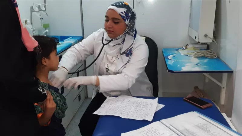 الكشف علي ١٨٠٨ حاله في قافله طبية بالعياط