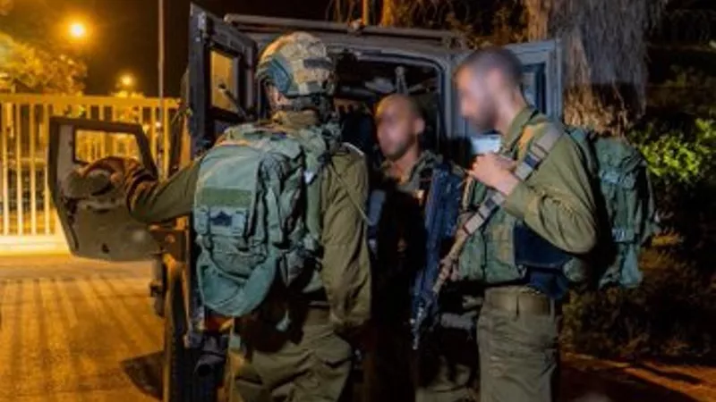 الجيش الإسرائيلي يقتل فلسطينيا جرح جنودا على حدود غزة