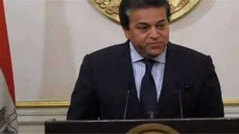 عيسى قائماً بأعمال رئيس جامعة الفيوم