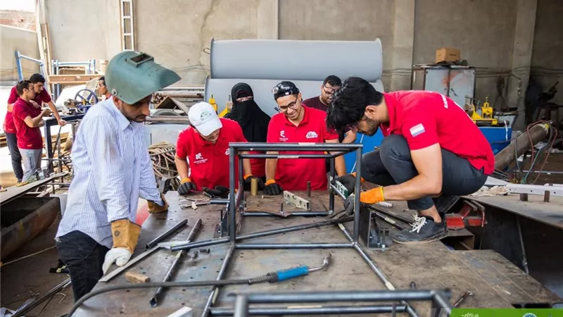 البحث العلمي وهندسة عين شمس يعلنا بدء مرحلة تصنيع السيارات الكهربائية
