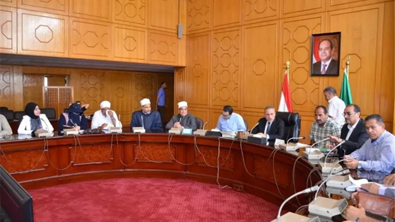 محافظ الإسماعيلية يوجه بالرجوع للأزهر قبل فصل حالات الطلاق