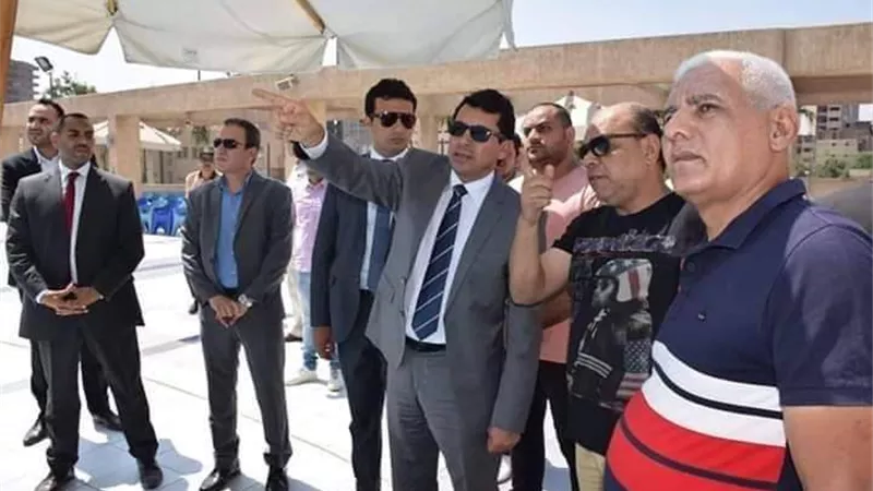 وزير الشباب والرياضة في زيارة مفاجئة لمركز التنمية الشبابية والرياضية بشبرا الخيمة