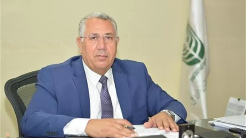 العاملون بالزراعى المصرى يطالبون الادارة بالعلاوات والترقيات المتأخرة
