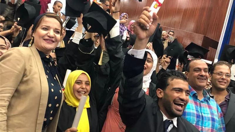 جامعة بنها تحتفل بتخريج أول دفعة من قسم الجغرافيا مدربة علي أحدث الأجهزة
