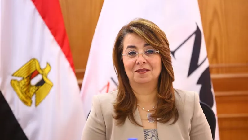 انتظام صرف المعاشات من منافذ الهيئة القومية للتأمينات وماكينات الصرف الآلى