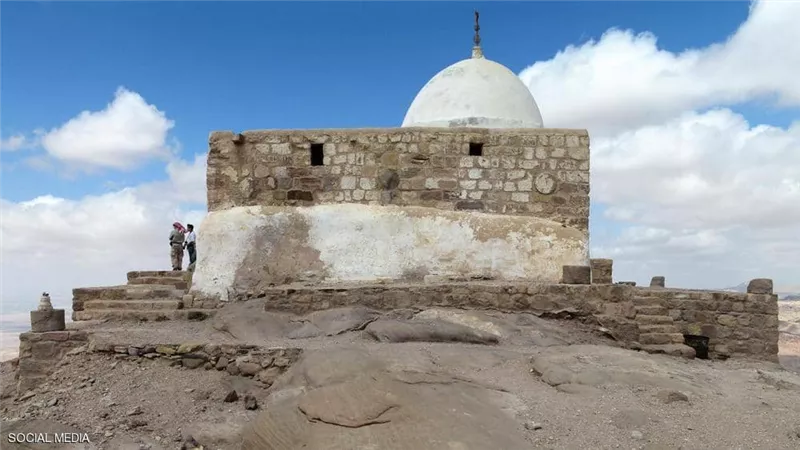 بعد دخول الإسرائيليين إليه.. الأردن يغلق مقام النبي هارون