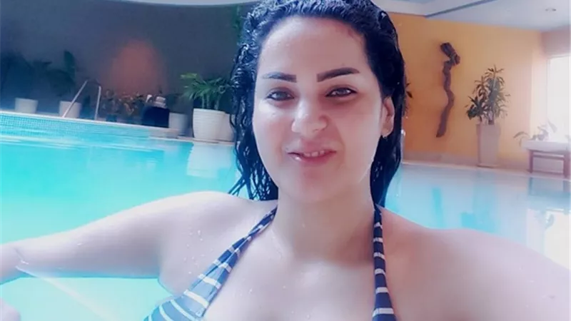 سما المصرى تتخطى الخطوط الحمراء بـ بكيني مثير.. فيديو