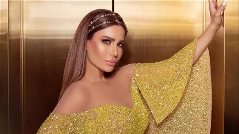 فيفيان مراد تطرح كليب النسخه الأصليه بـ 5 لوكات