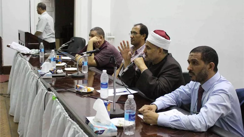 بالصور.. فى حفل بدار الحكمة.. 