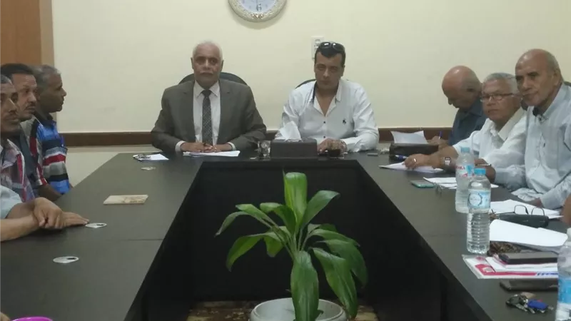 لجنة مقابلات لاختيارالقيادات الوسطى بالمدارس فى اسيوط