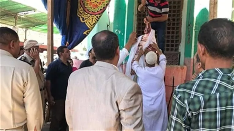 ضبط 95 كجم لحوم فاسدة بطهطا