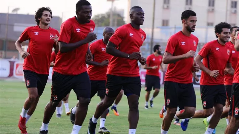 غياب الشناوى وسليمان و أشرف عن تدريبات الأهلى اليوم .. تعرف على السبب