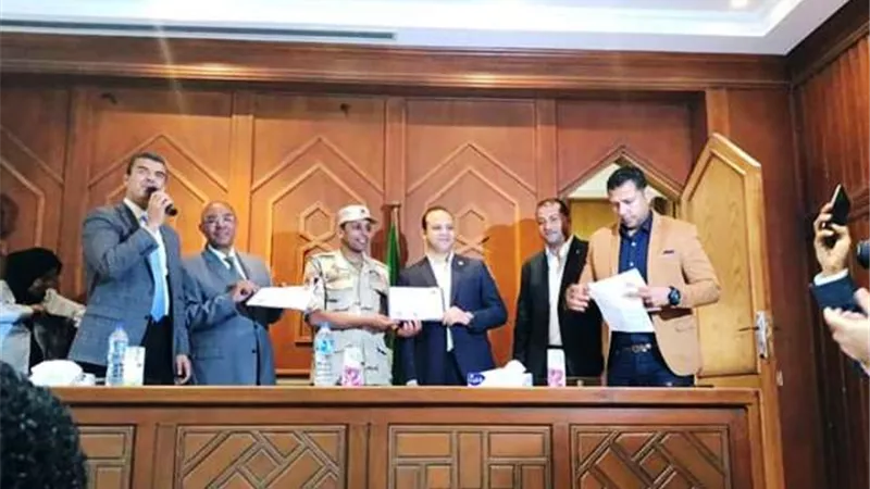 الغرفه التجارية بالجيزة تكرم المشاركين فى ملتقى مصر النيل للتوظيف الأول بالصور