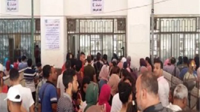 بدء التقديم لبرنامج الساعات المعتمدة باللغة الانجليزية بتجارة عين شمس.. غداً