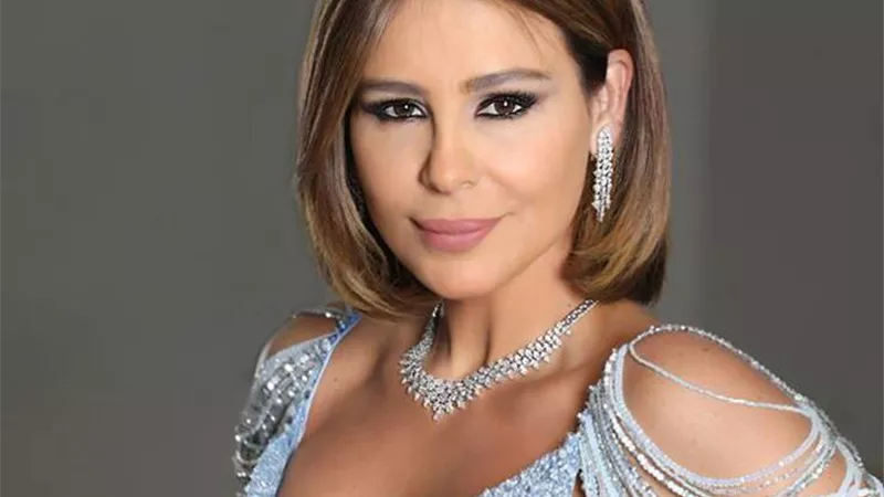 كارول سماحة تطرح بوستر أول أفلامها 