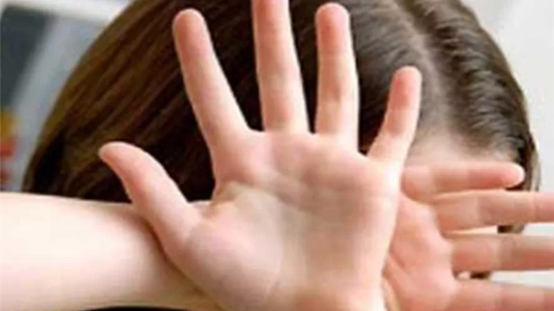 طالبة الإعدادي شاركت في حفل جنس جماعي وابلغت امها بأغتصابها والمباحث تكشف المستور
