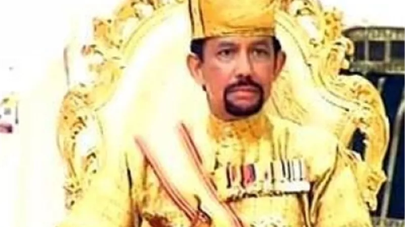 سلطان بروناي يصل القاهرة