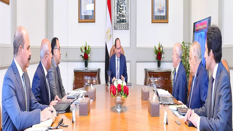 الرئيس يوجه بالتحول من التجميع الى التصنيع وتوطين صناعة النقل