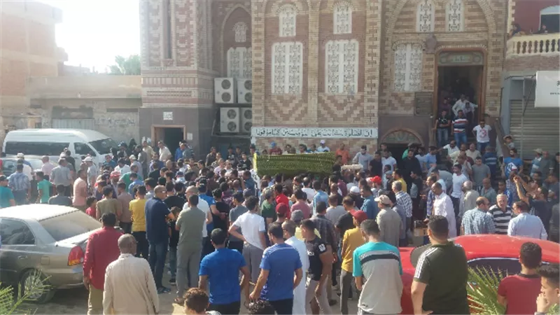 الإسماعيلية تشيع جثمان والد حسني عبدربه