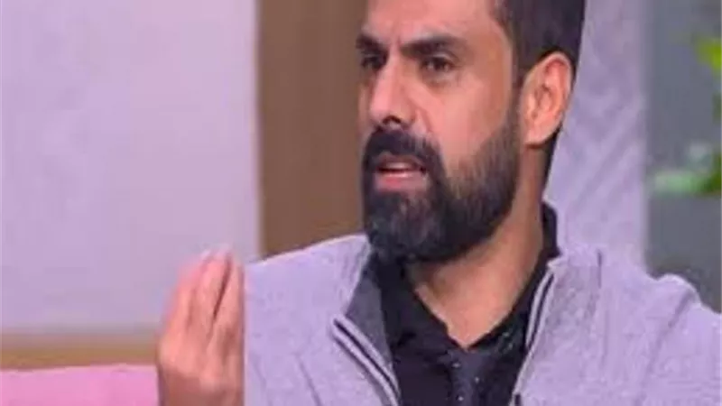 أنغام لـ أمير طعيمة: 