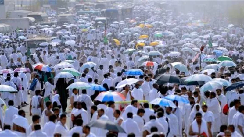 السعودية تقدم نصائح للحجاج لتجنب أضرار ارتفاع الحرارة
