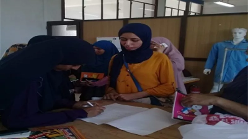 بدء الدورات التدريبية المهنية المجانية علي الحرف للشباب بأسيوط