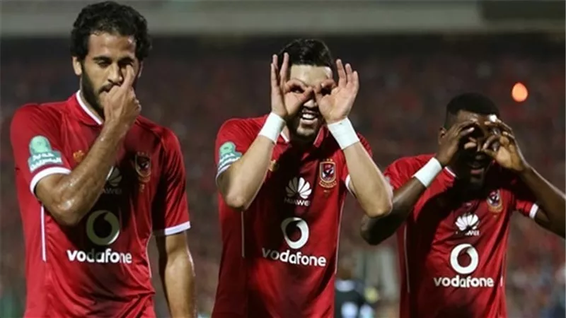 الاهلى يفاوض 4 مهاجمين سوبر