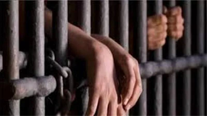حبس عامل وربة منزل لقتلهما تاجر مخدرات فى مسكنه بدار السلام