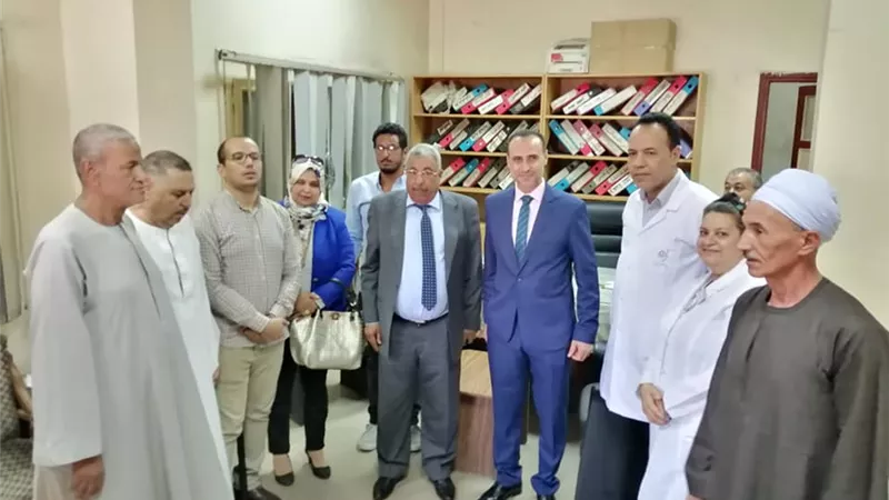 وصول ٤ أجهزة غسيل كلوي تبرع لمستشفى أخميم المركزي