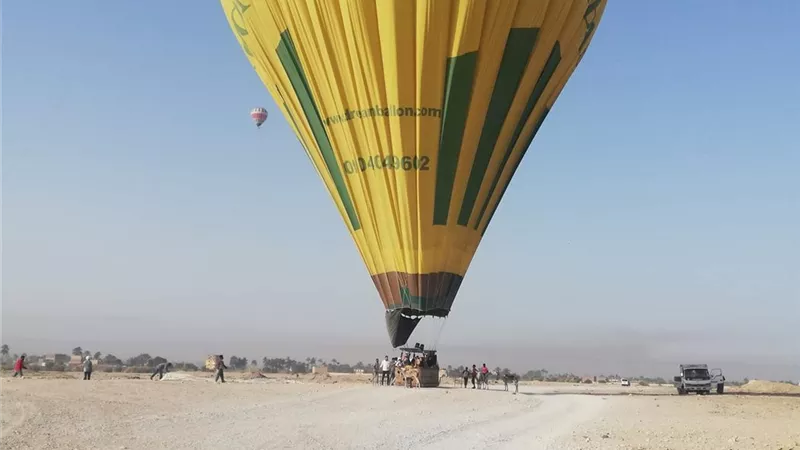 لجنة خماسية من الطيران المدنى لإستلام معايير السلامة والأمن
