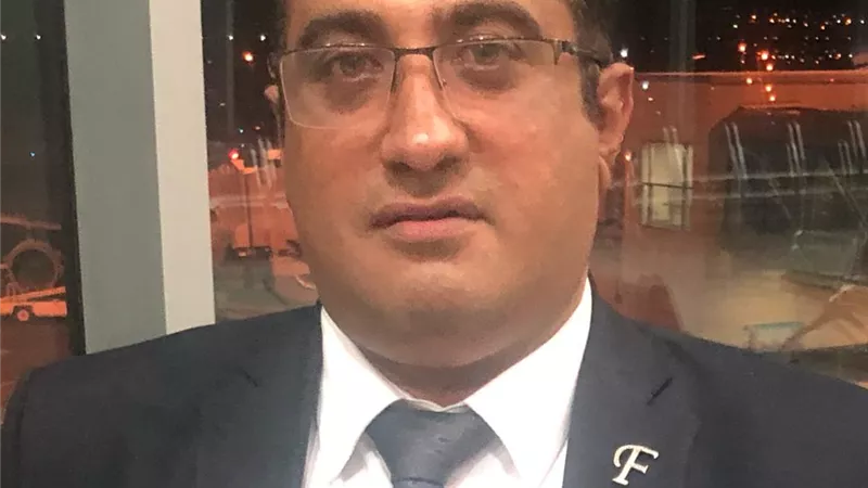 رئيس مركز السلام الدولي يعلن تضامنه الكامل مع أسر ضحايا معهد الأورام
