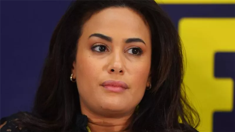 هند صبري تنعي ضحايا معهد الأورام