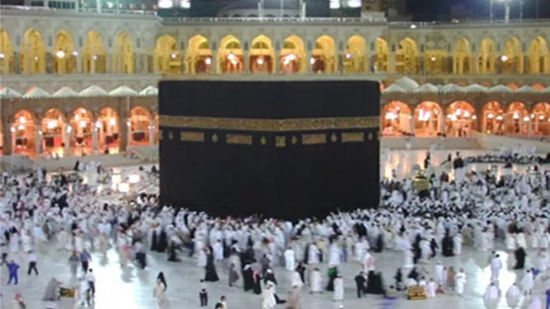 دعاء الحاج أثناء الطواف بالبيت الحرام