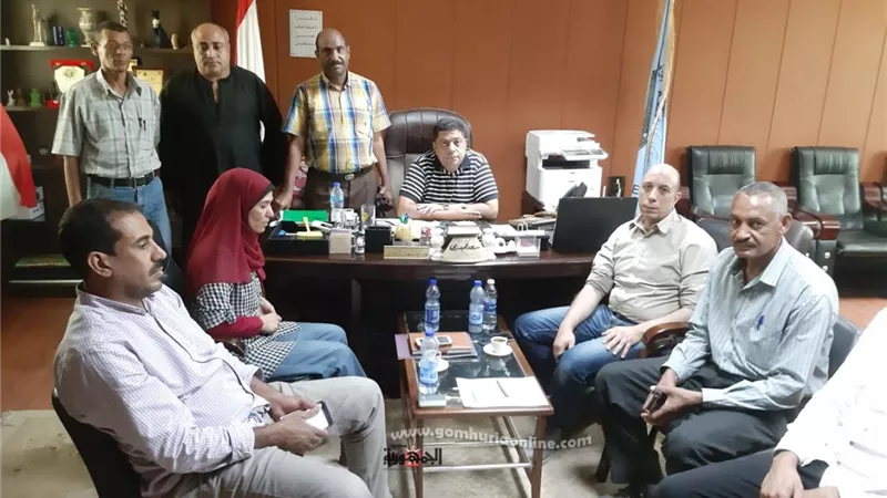 محافظ الاقصر : لجنة لمعاينة قطعتى أرض بالضبعية لإنشاء محطتى رفع صرف صحى
