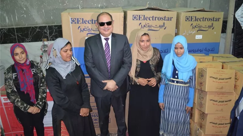 ضمن مبادرة حياه كريمة٠٠مساعدات وقوافل طبية تجاوزت مليون و200 ألف جنيه بقرية كفر الجنيدى