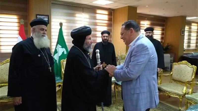غراب يستقبل أسقف ميت غمر وبلاد الشرقية والوفد الكنسي المرافق له