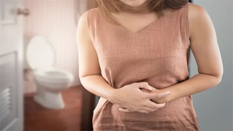 احذري هذه العادة .. علامة على الإصابة بأمراض خطيرة
