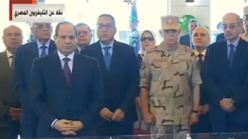 الرئيس يوجه التهنئة لجموع المصريين والأمة الإسلامية والعربية بعيد الأضحى